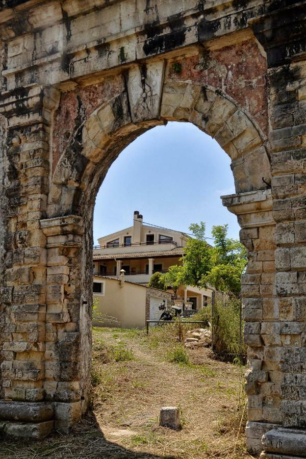 Venetian Shipyard Villa Gouvia Exterior photo